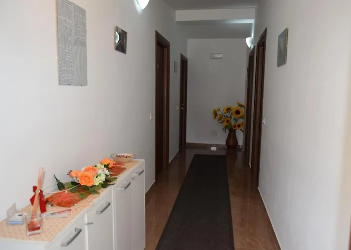 Da Rosa Alojamento de Acomodação e Pequeno-almoço Camerota