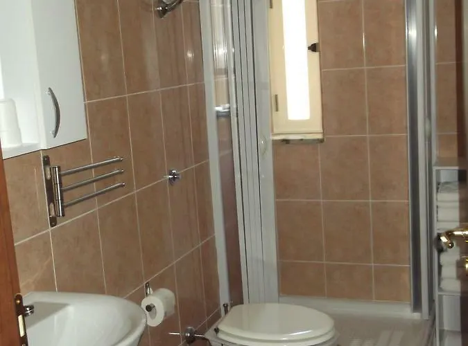 Da Rosa Alojamento de Acomodação e Pequeno-almoço 3*