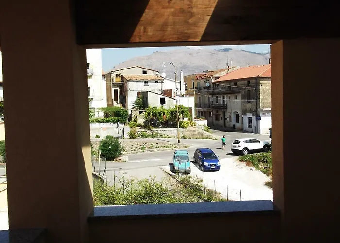 Alojamento de Acomodação e Pequeno-almoço Da Rosa 3*